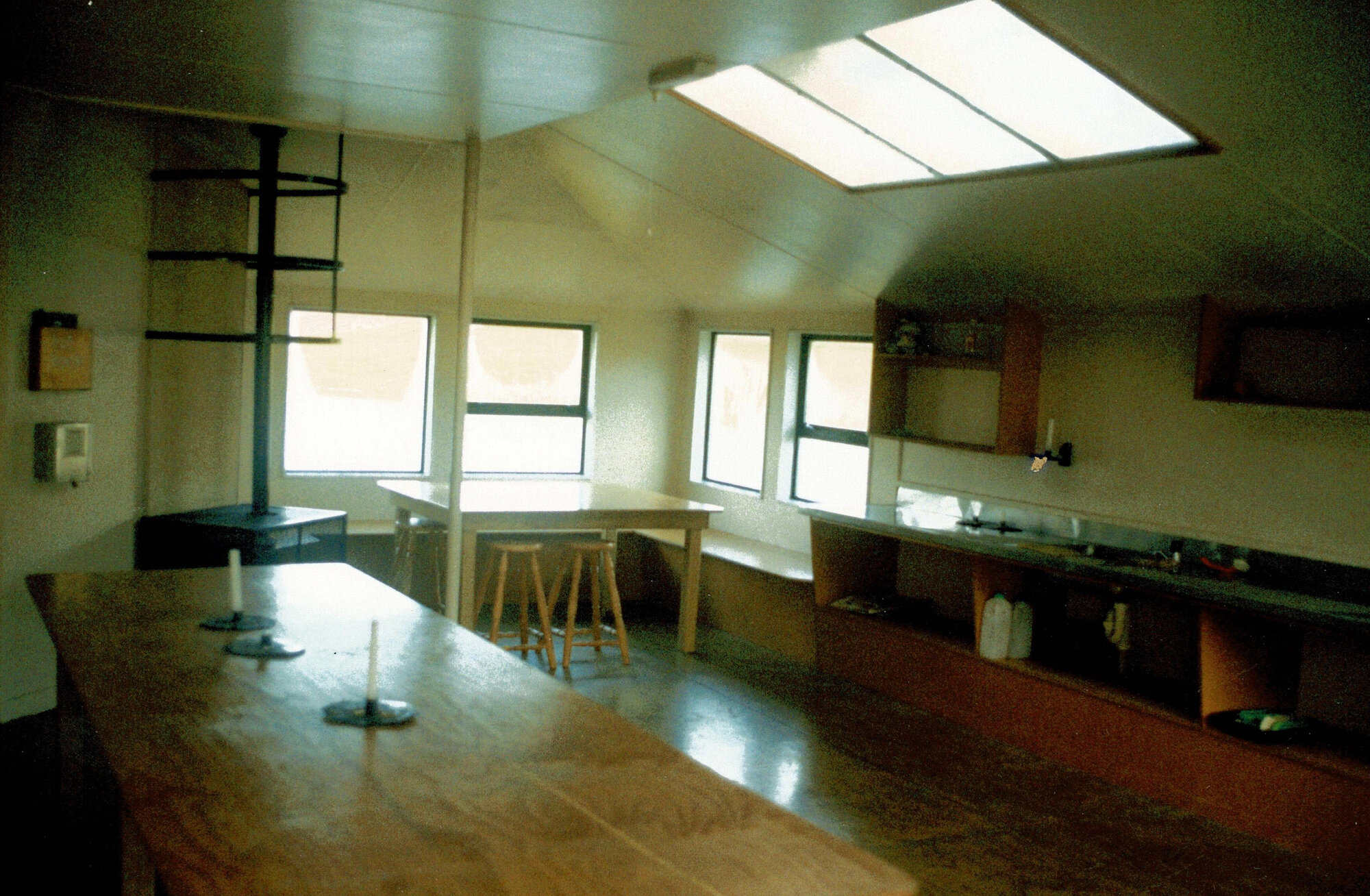 Inside Angelus hut 1993, Nelson Lakes National Park