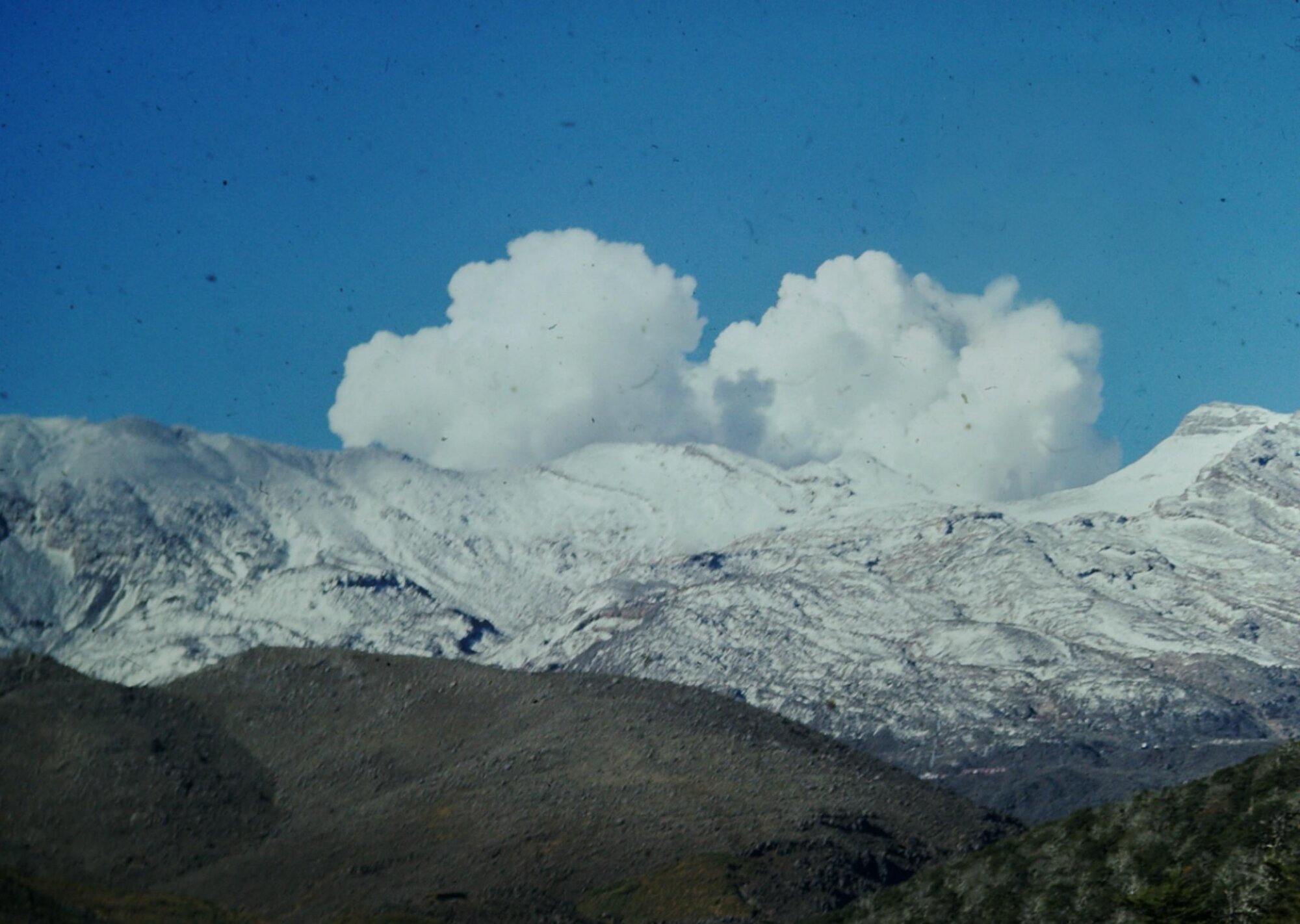 Mt Ruapehu hydrothermal eruption April 27 1975