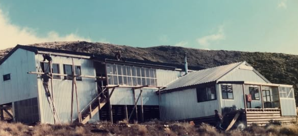 Mount Luxmore hut: Fiordland National Park