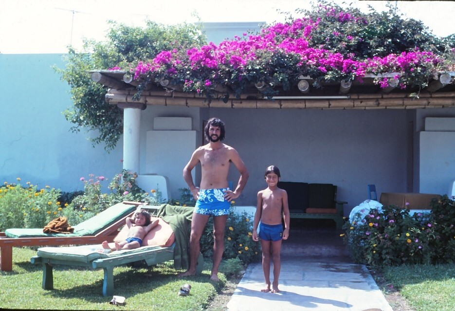 Paracas Hotel Pat Sheridan and family: Peru