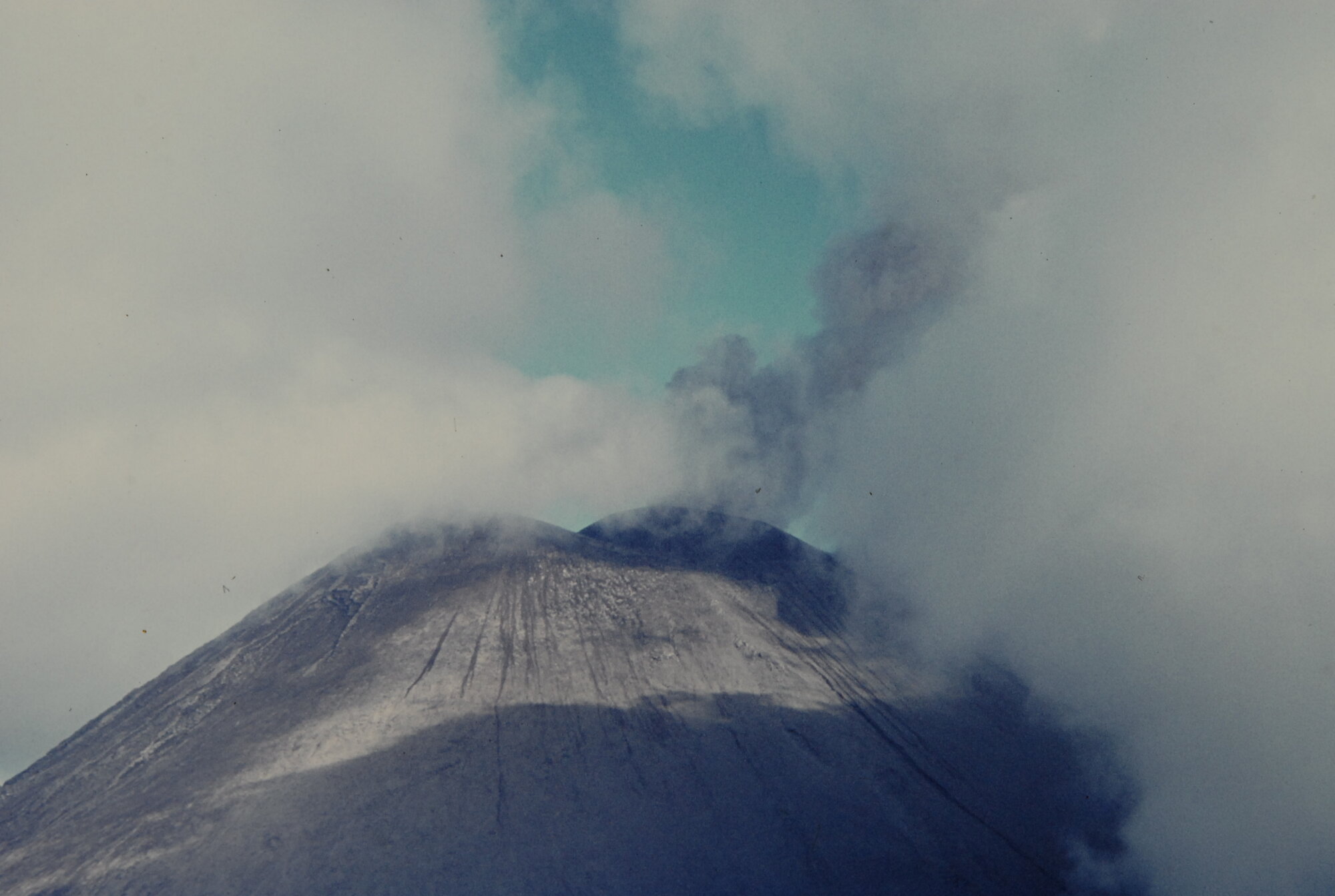 Mount Ngauruhoe erupting 1972: Tongariro national Park