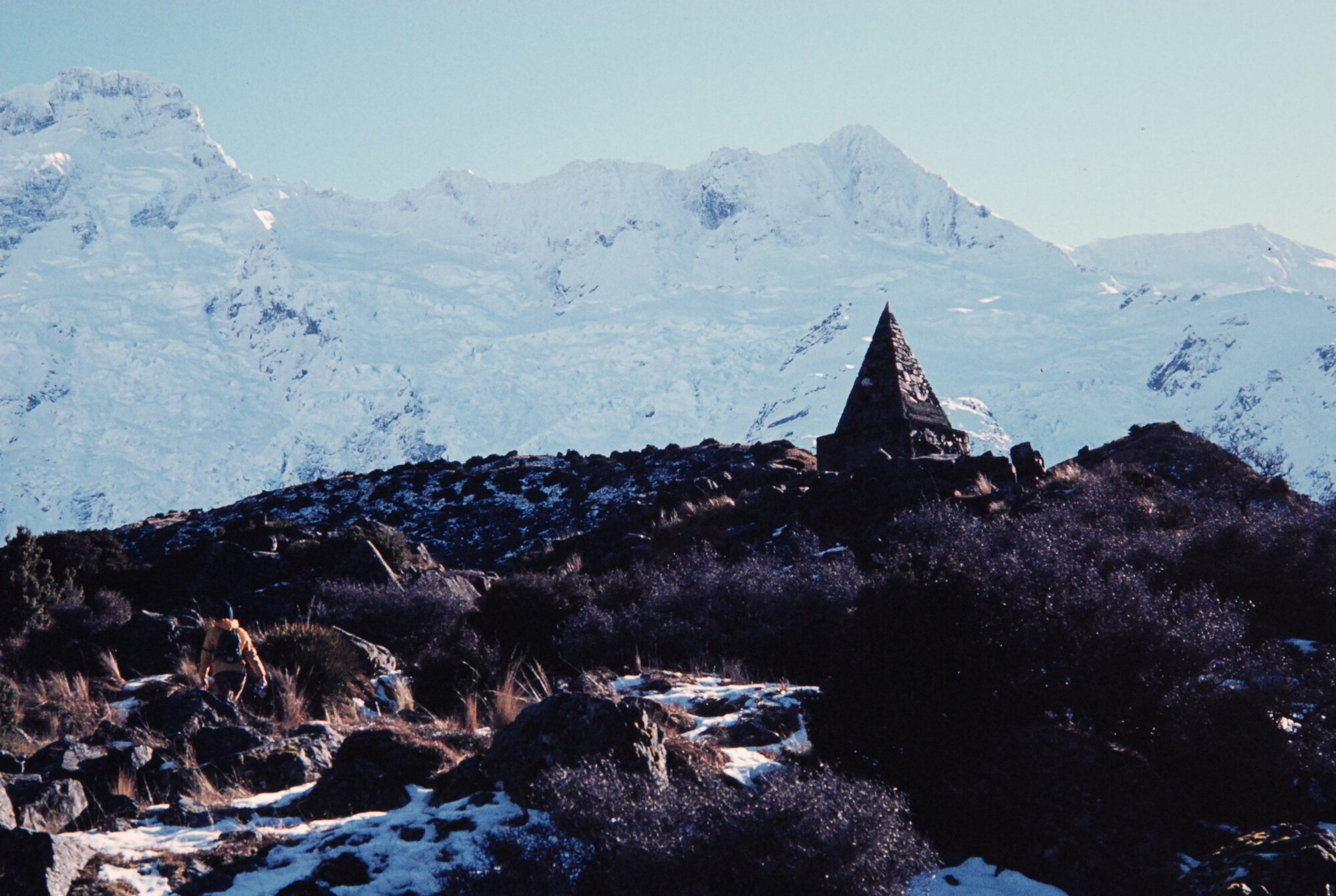 Memorial, White Horse Campground: Aoraki Mount Cook National Park