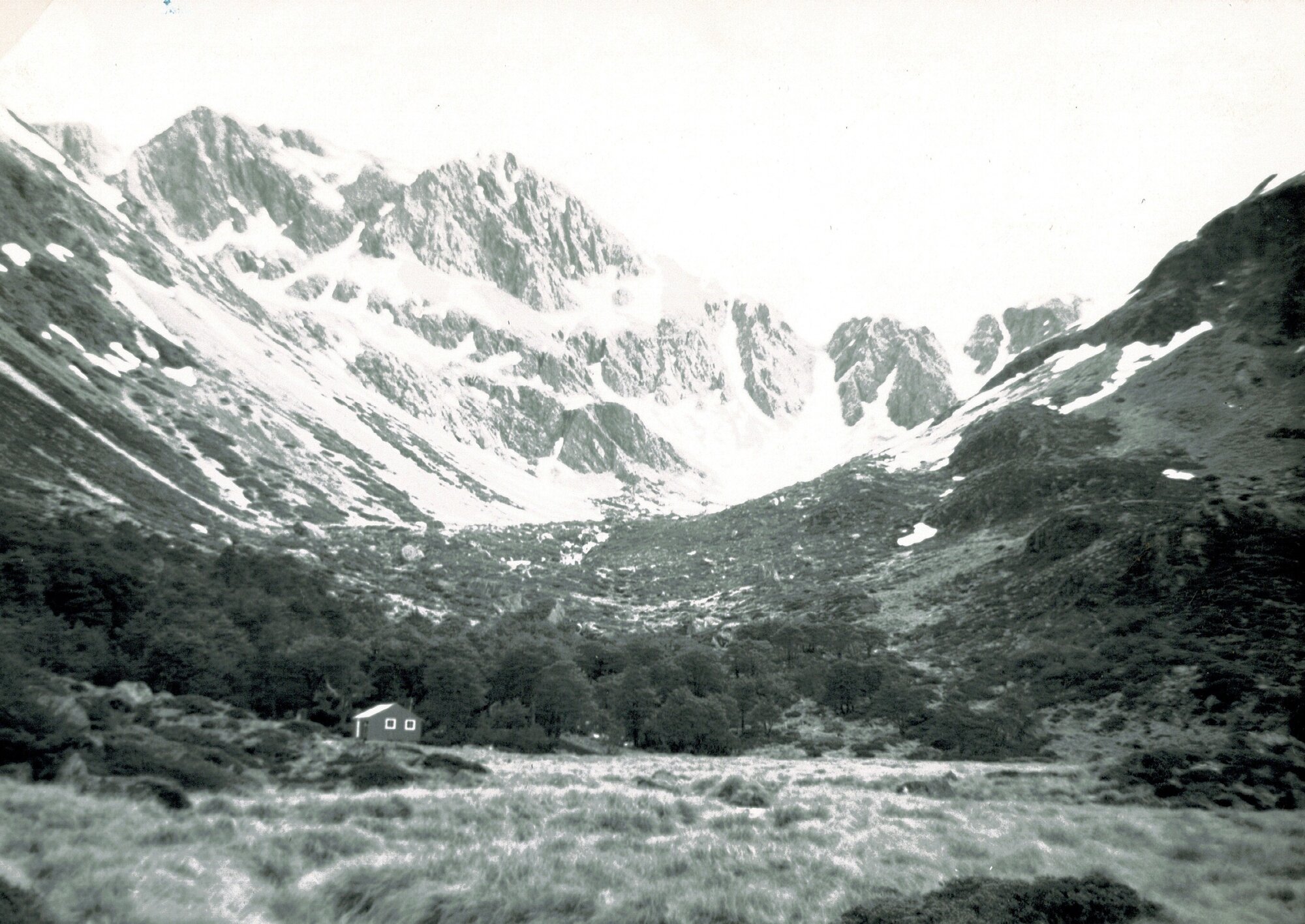 Upper Travers Hut: Nelson Lakes National Park