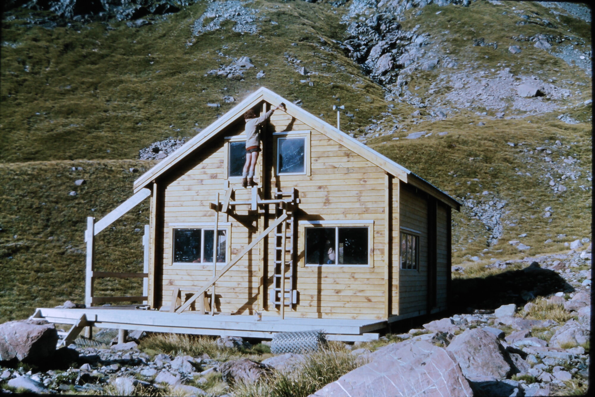 Maintenance Beetham Hut: Aoraki Mount Cook National Park