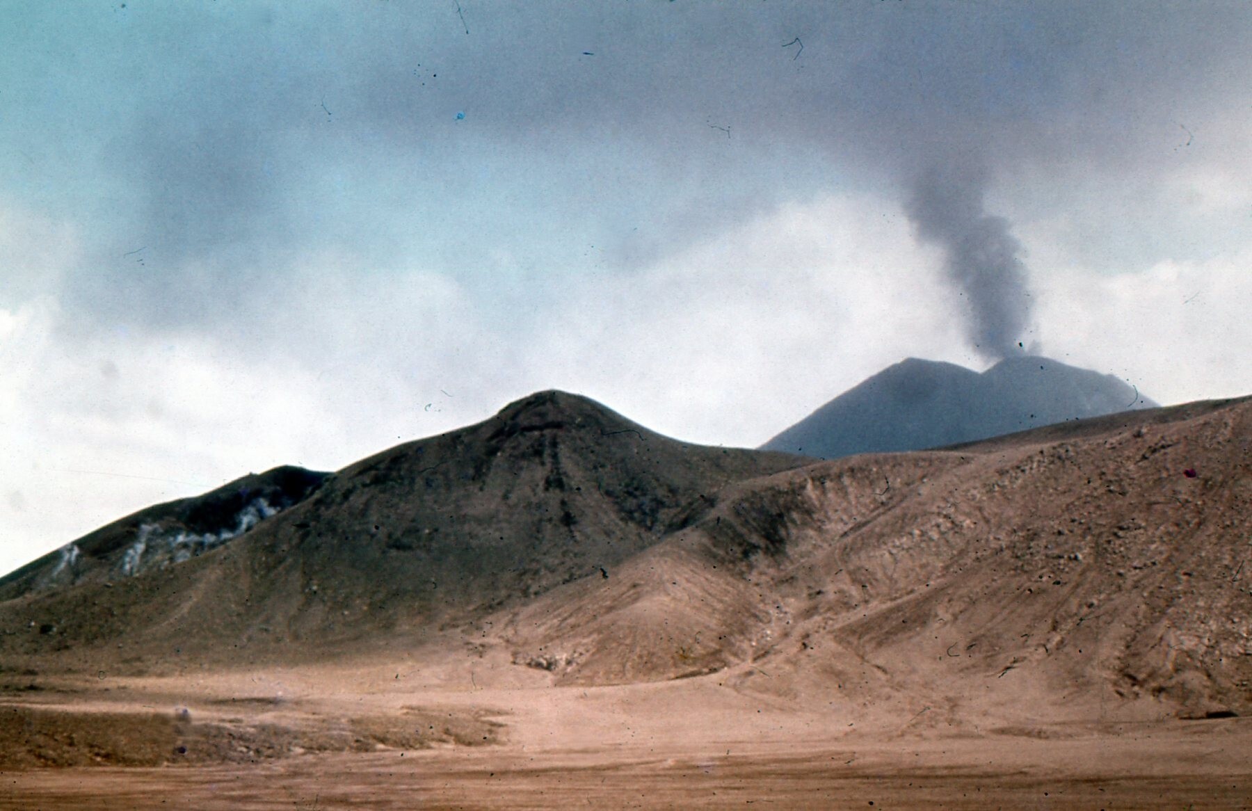 Mount Ngauruhoe 1975
