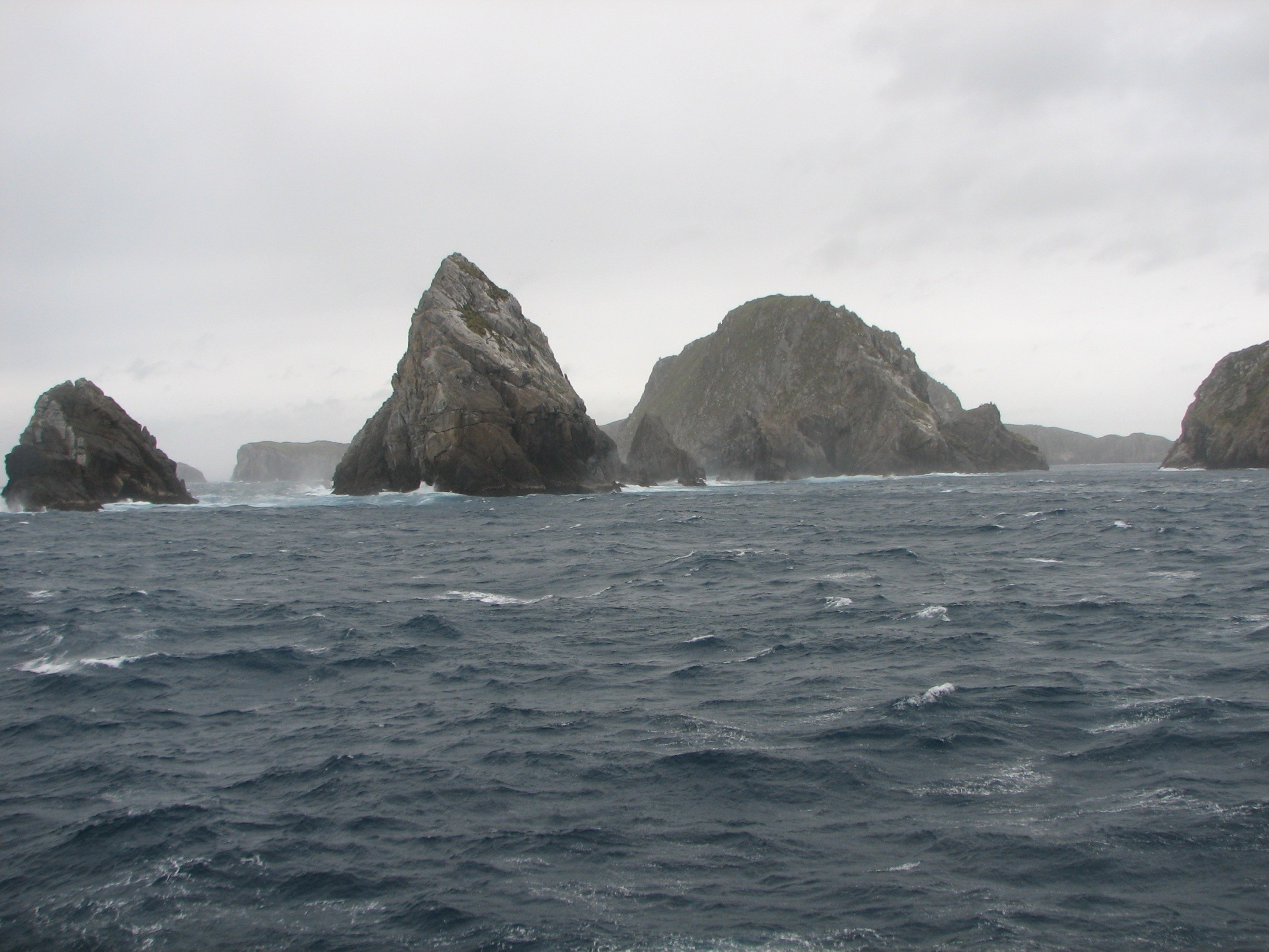 Image 88.
Departing the Heads for home.