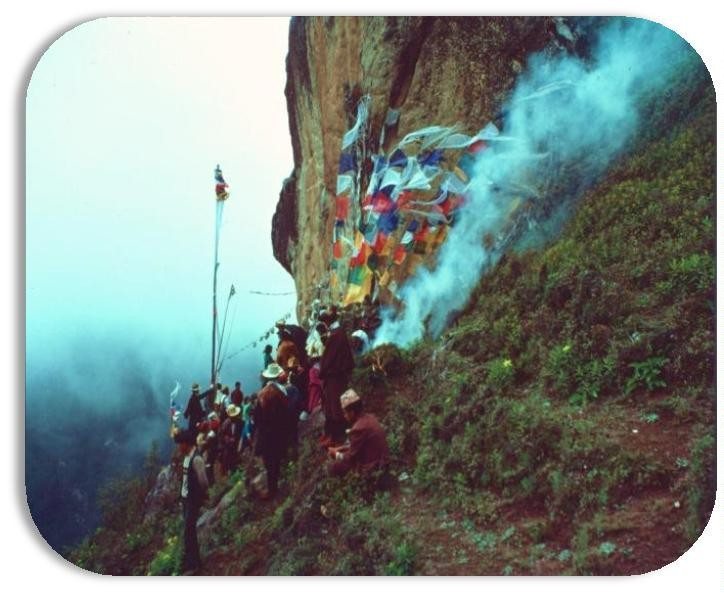 Image 3: The local Sherpas gather at the Namche (Dumji) Rock.