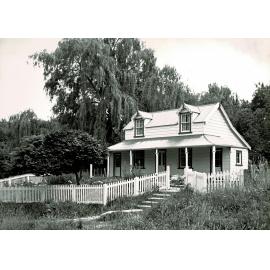 Anderson Colonial House