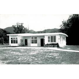 Totaranui Visitor Centre: Abel Tasman National Park
