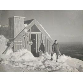 Dome Shelter: Tongaririo National Park