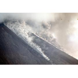 Mount Ngauruhoe 1975