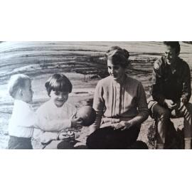 Donald Bell and Family Aoraki-Mt Cook c1968