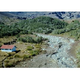 Lahar at Whakapapaiti Hut May 27 1975